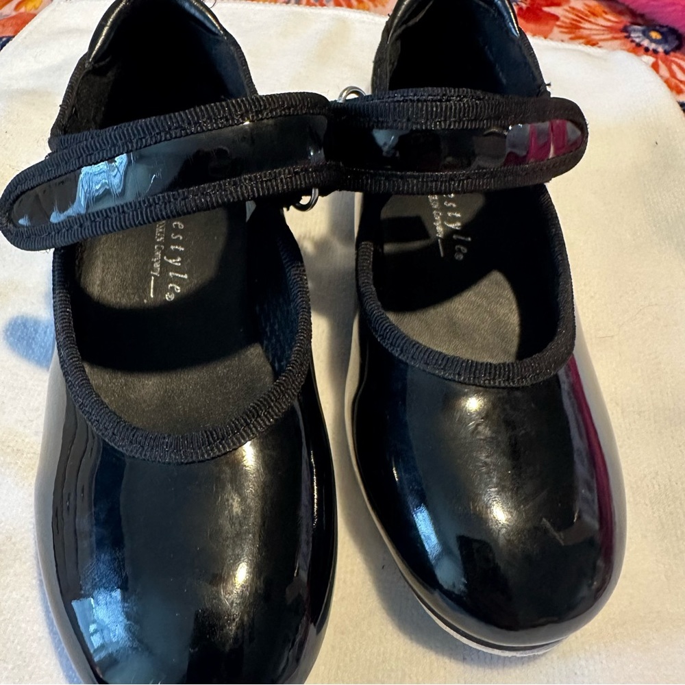 Girl tap shoes
